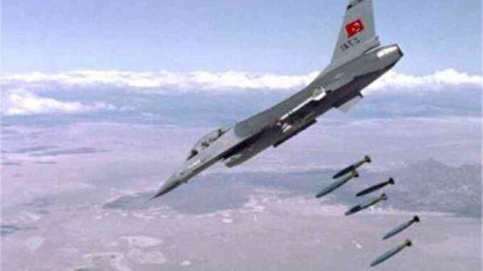 مقاتلة F-16 تابعة للقوات الجوية التركية