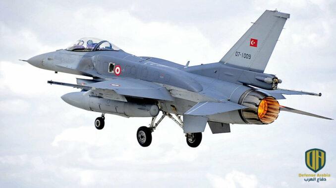 طائرة تركية من طراز "أف-16"