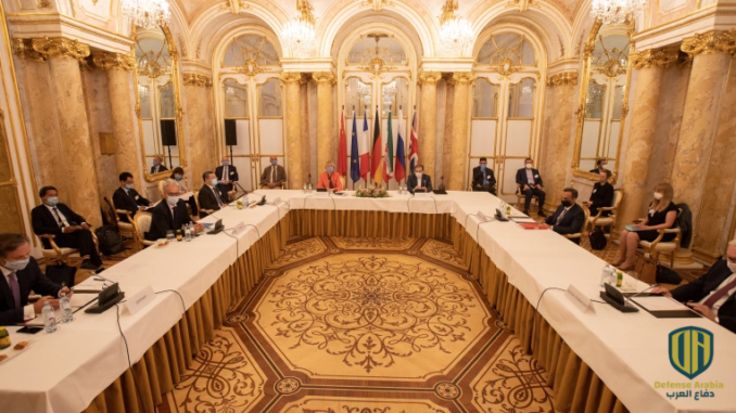الدول الموقعة على اتفاق 2015 حول النووي الإيراني في اجتماع بفيينا (رويترز)