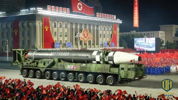صاروخ بالستي جديد عابر للقارات كوري شمالي خلال عرض عسكري