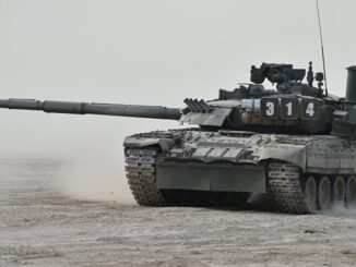 دبابة تي-80 الروسية