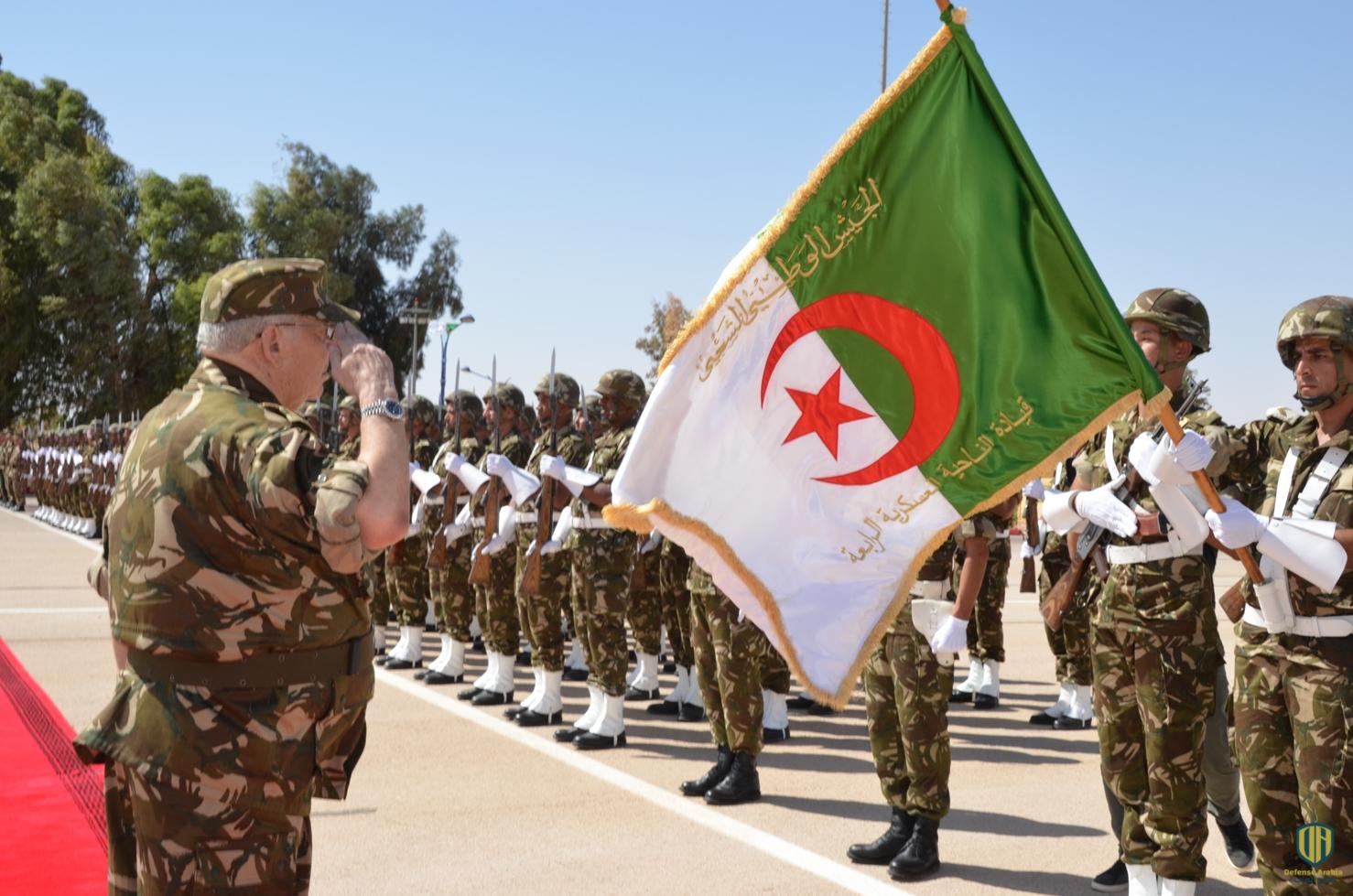 القوات المسلحة الجزائرية