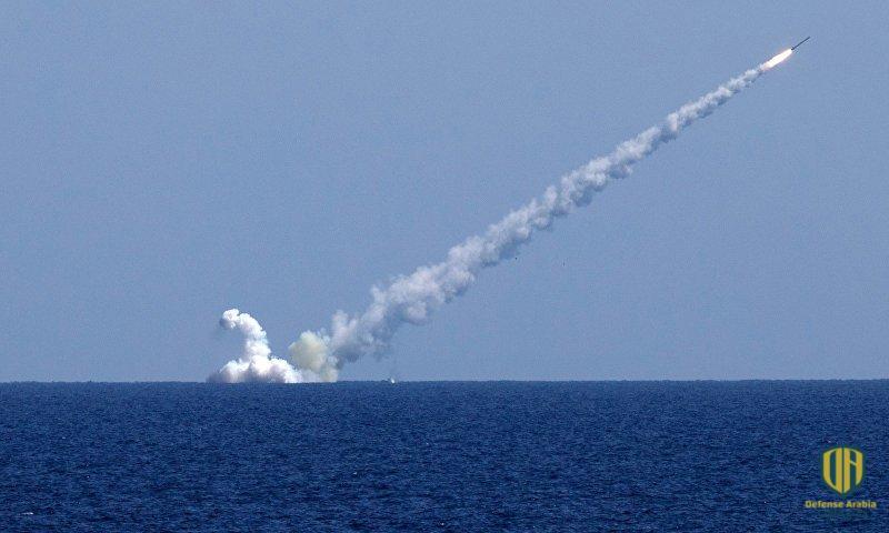 صاروخ "كاليبر" يطلق من غواصة روسية