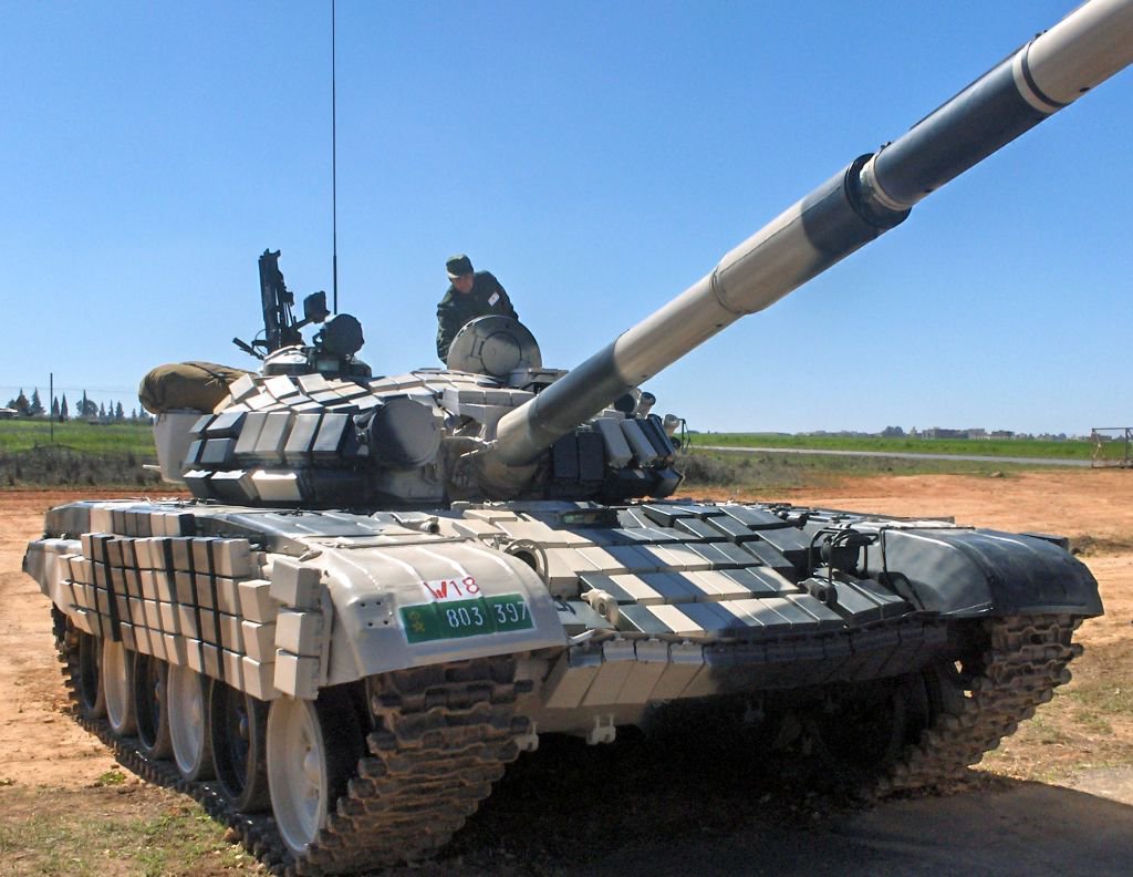دبابة T-72 تابعة للجيش المغربي