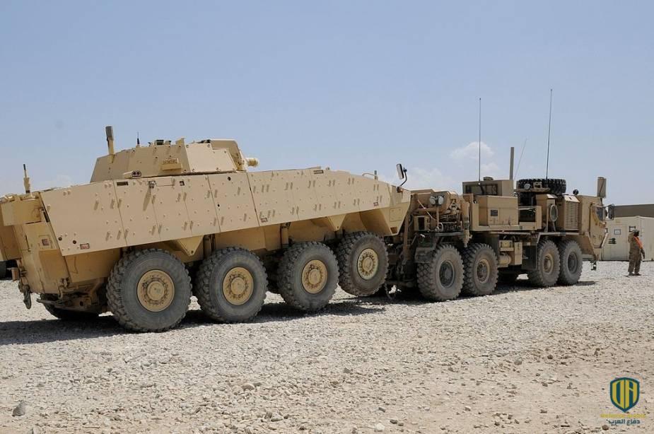 شاحنة جر ثقيلة من إنتاج شركة "أوشكوش للدفاع"(Wikipedia)