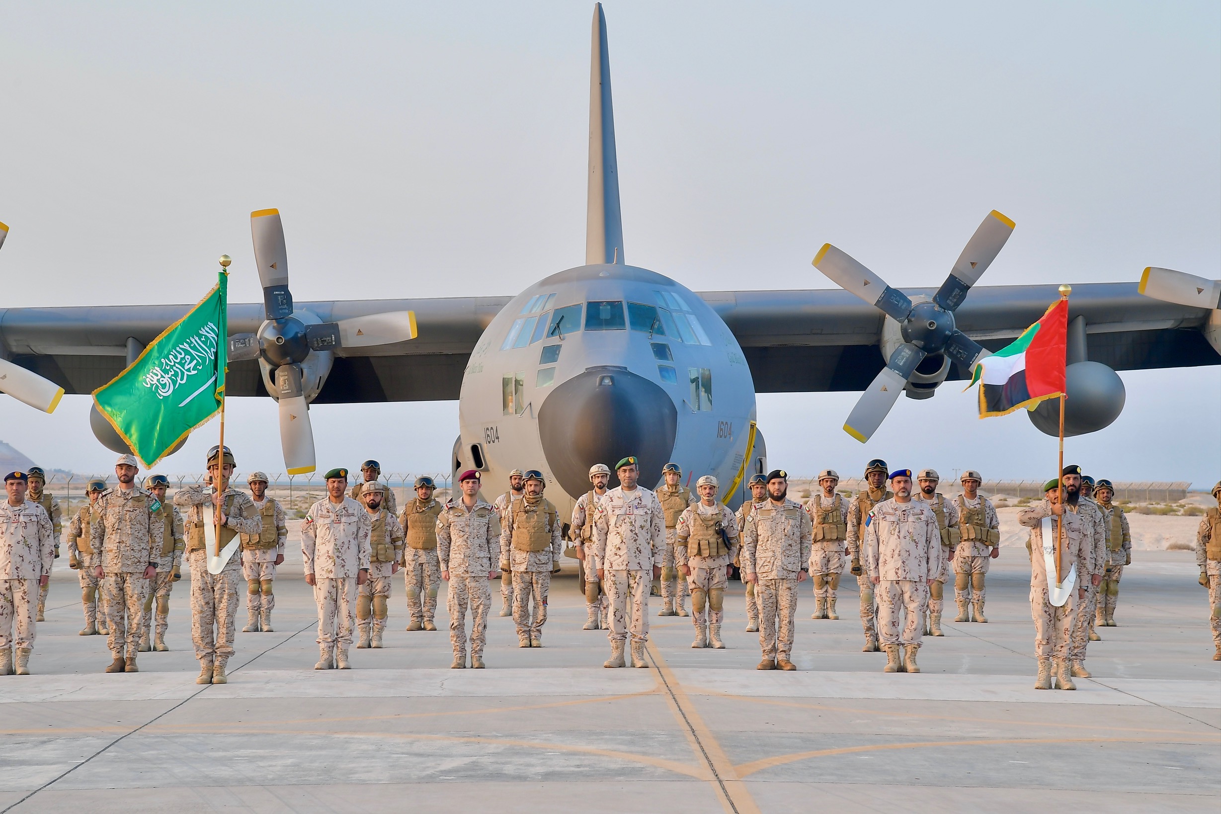 وصول القوات البرية الملكية السعودية المشاركة في تمرين "المصير واحد/1" مع القوات البرية الإماراتية