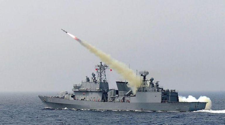 لحظة إطلاق صاروخ كاليبر الروسي