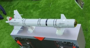 صاروخ "جو-أرض" فائقة الدقة من طراز "305"