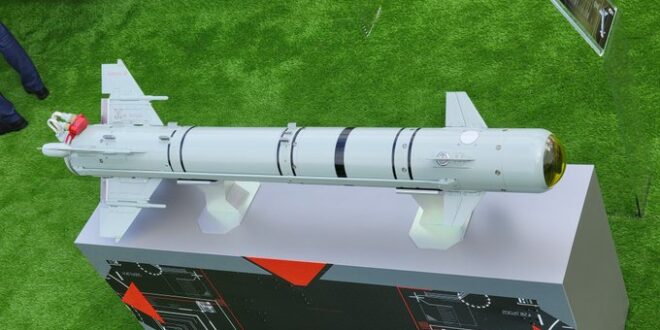 صاروخ "جو-أرض" فائقة الدقة من طراز "305"