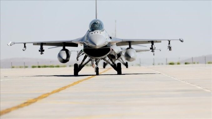 طائرة "إف-16"