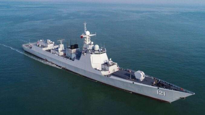 سفينة حربية صينية من طراز 052D