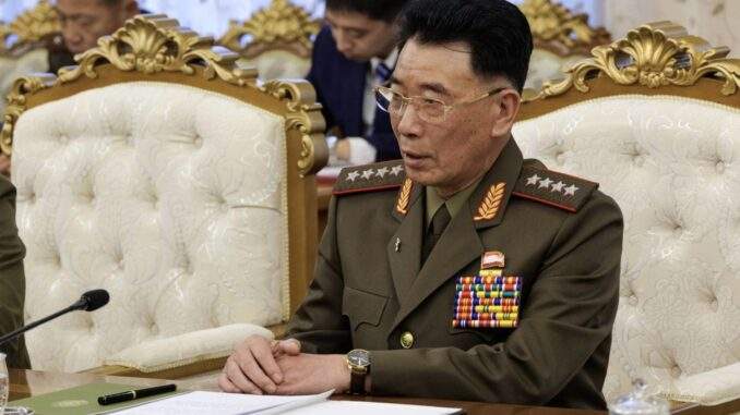 وزير الدفاع الكوري الشمالية كانغ سون نام