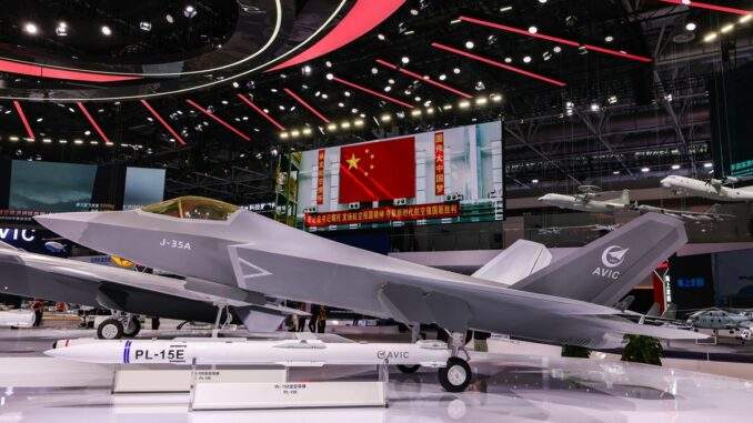 مقاتلة J-35A الشبحية