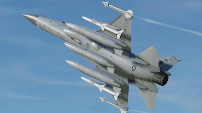 مقاتلة «JF-17» الباكستانية