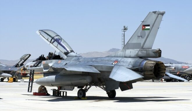 مقاتلة F-16 أردنية