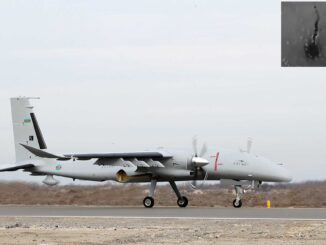 طائرة بيرقدار أكينجي التركية الصنع خلال إسقاطها مسيّرة صينية CH-95 تابعة لمليشيا الدعم السريع في السودان