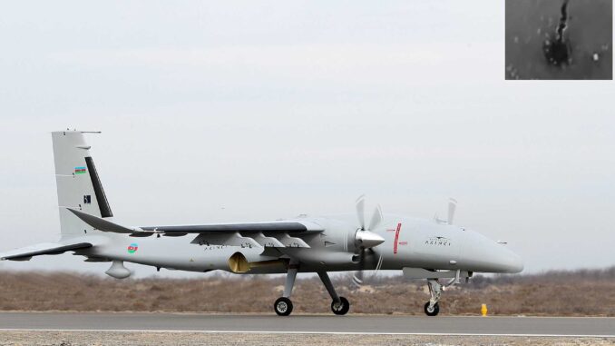 طائرة بيرقدار أكينجي التركية الصنع خلال إسقاطها مسيّرة صينية CH-95 تابعة لمليشيا الدعم السريع في السودان