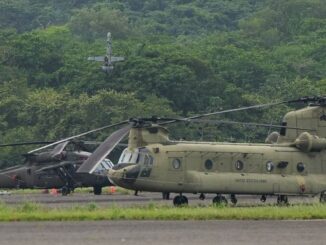 مسيّرة أميركية تحلق فوق مروحيات Chinook وBlack Hawk خلال مناورات باناماكس في بنما