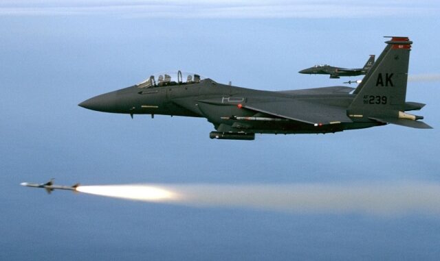 مقاتلة أمريكية من طراز F-15E سترايك إيغل