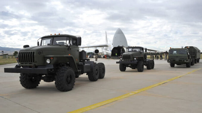 منظومات دفاع جوي روسية من طراز S-400 تم تسليمها إلى قاعدة عسكرية تركية قرب أنقرة في يوليو/ تموز 2019